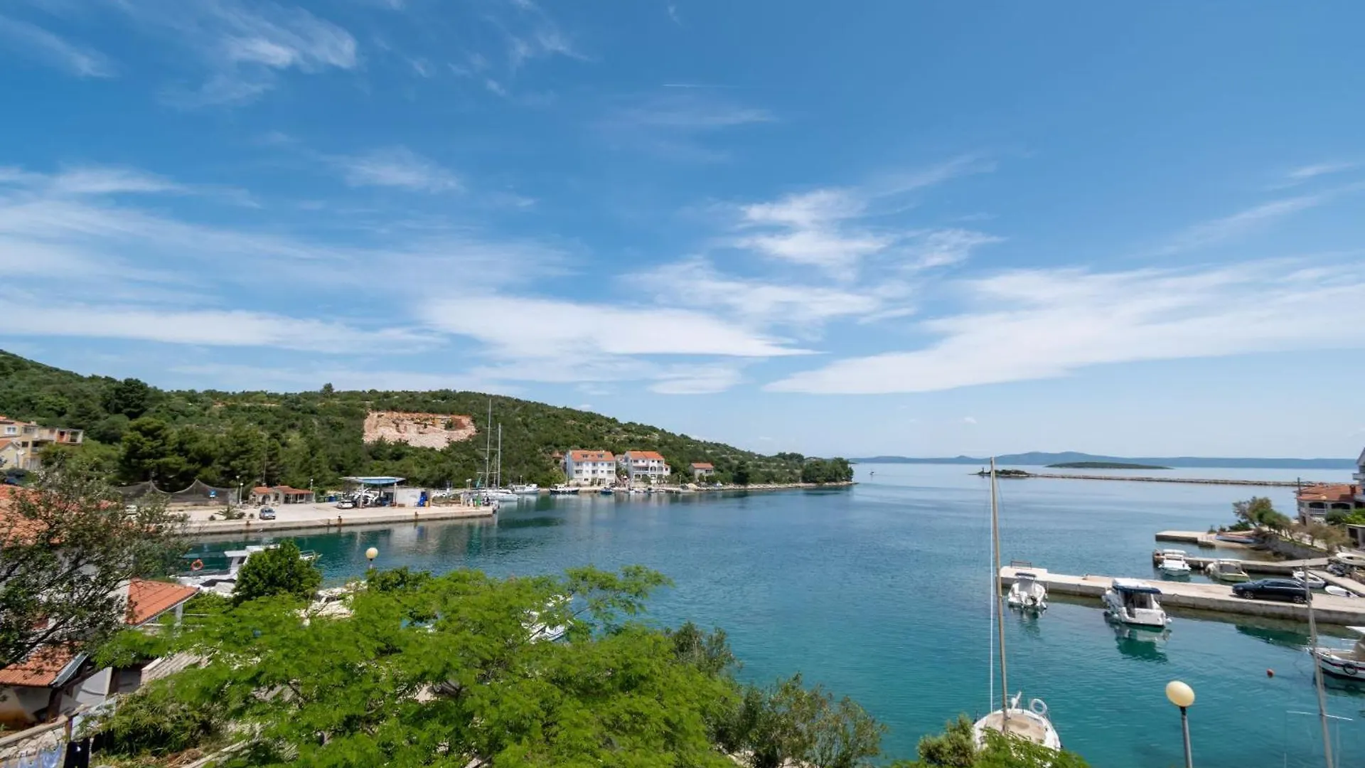 Kuca Zora Apartment Zaglav Croatia